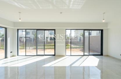 Townhouse - 3 Bedrooms - 4 Bathrooms for sale in Falcon Island North - Falcon Island - Al Hamra Village - Ras Al Khaimah Townhouse - 3 Bedrooms - 4 Bathrooms for sale in Falcon Island North - Falcon Island - Al Hamra Village - Ras Al Khaimah
