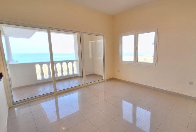 54401868 - صورة العقار 3