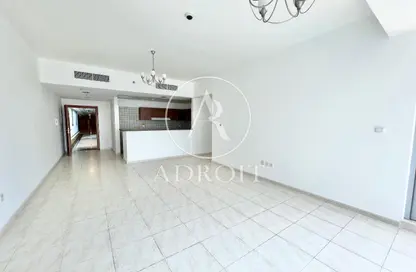 شقة - 2 غرف نوم - 2 حمامات للبيع في سكاي كورتس تاور E - أبراج سكاي كورتس - مجمع دبي ريزيدنس - دبي لاند - دبي