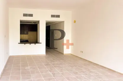 Apartment - Studio - 1 Bathroom for rent in Building 77 - Mediterranean Cluster - Discovery Gardens - Dubai
