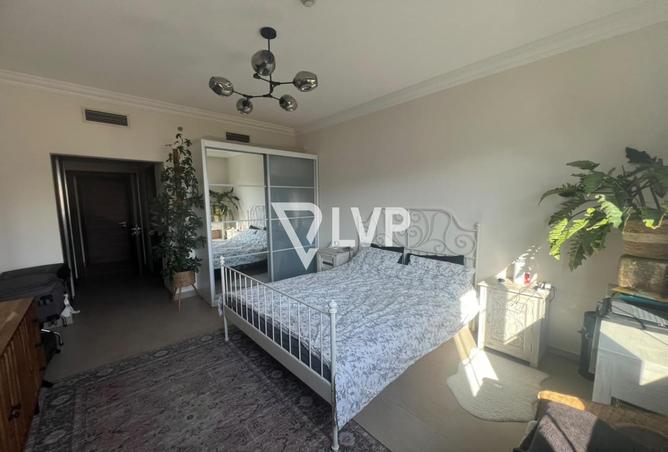 1-bed apartment in Qamar 5 · Community view — photo 2