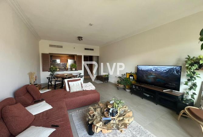 1-bed apartment in Qamar 5 · Community view — photo 3