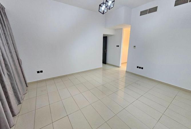 16251755 - Property Image 3