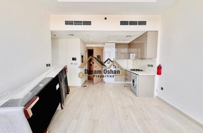 Apartment - 1 Bedroom - 1 Bathroom for rent in Azizi Riviera 25 - Azizi Riviera - Meydan One - Meydan - Dubai