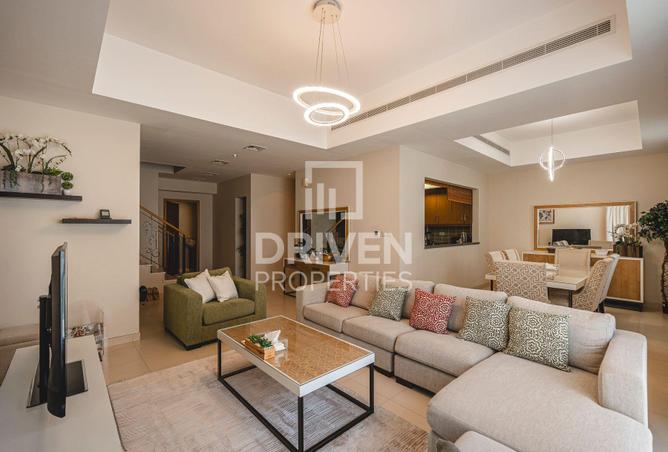 82353745 - Property Image 3