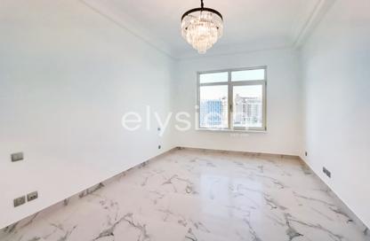 Apartment - 1 Bedroom - 2 Bathrooms for rent in Al Tamr - Shoreline Apartments - Palm Jumeirah - Dubai