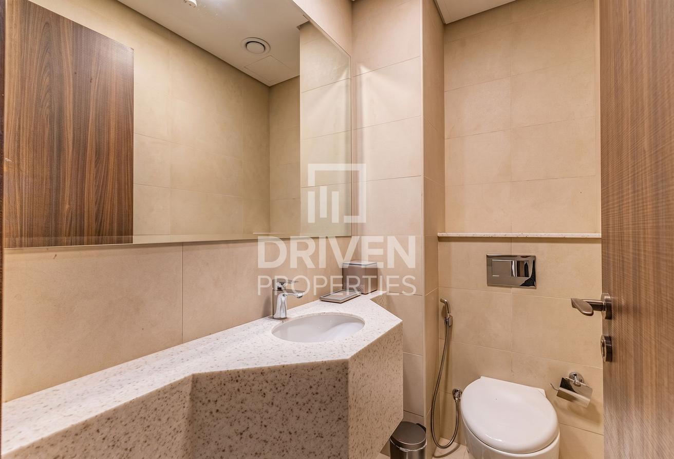 Elegantly Furnished | High Floor | Well Located photo 13