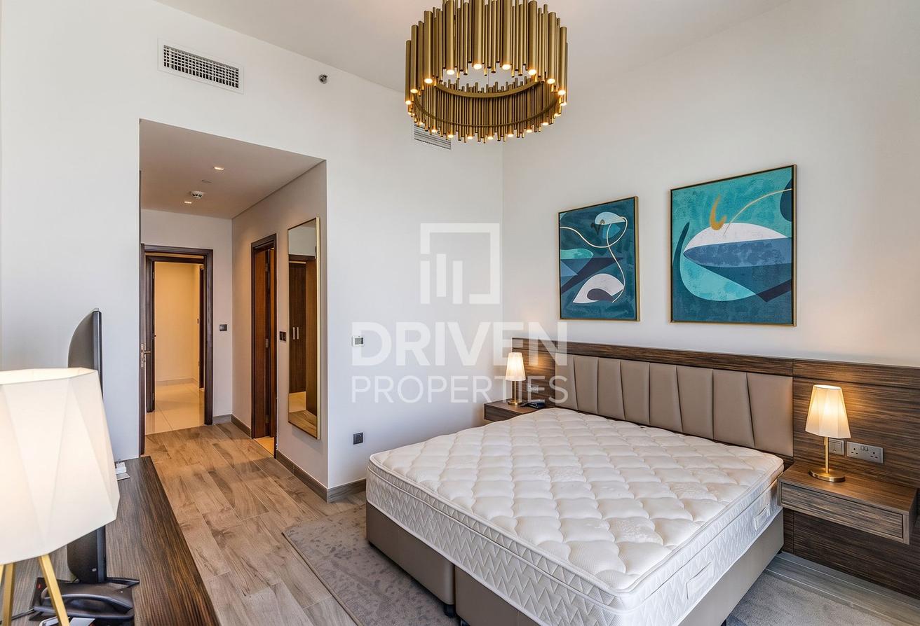 Elegantly Furnished | High Floor | Well Located photo 8