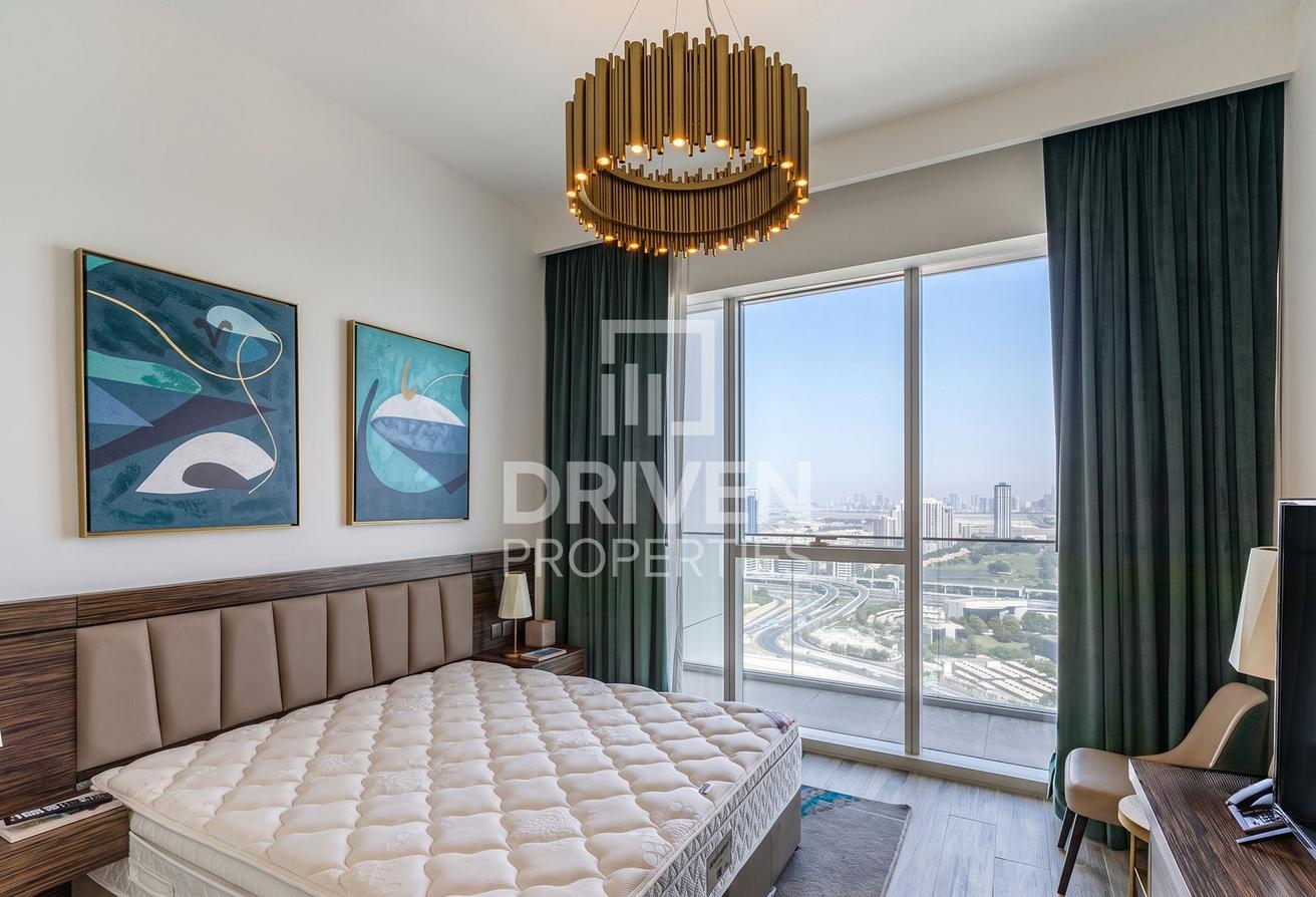Elegantly Furnished | High Floor | Well Located photo 7