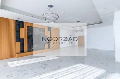 شقة - 4 غرف نوم - 5 حمامات للايجار في آمنة - مدينة الحبتور - الخليج التجاري - دبي