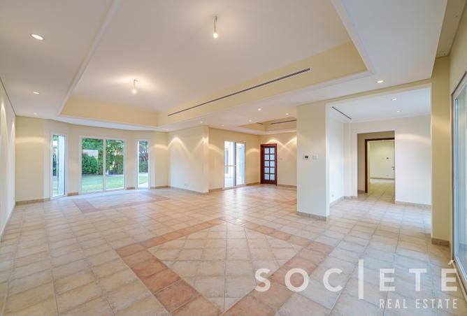 54384908 - Property Main Image