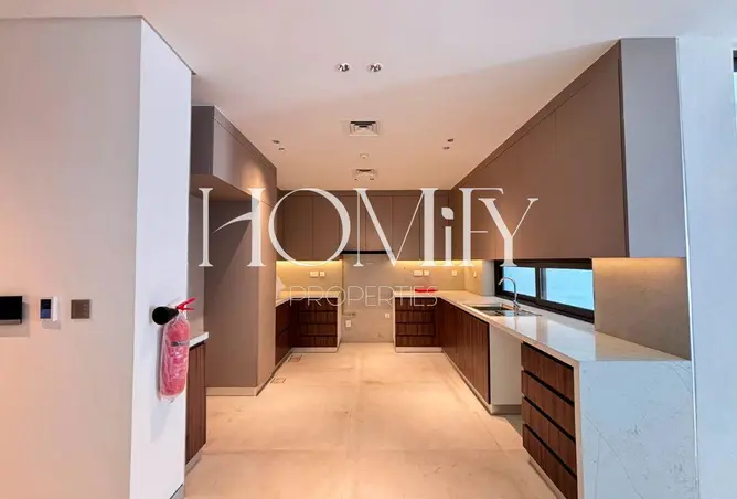 112300484 - Property Image 3