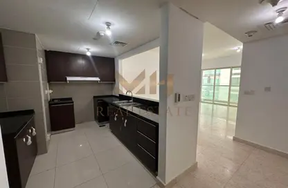 شقة - غرفة نوم - 2 حمامات للايجار في 2 مرينا هايتس - مارينا سكوير - جزيرة الريم - أبوظبي