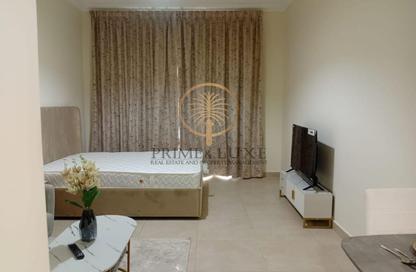 Apartment - Studio - 1 Bathroom for rent in Plaza Residences 2 - Plaza Residences - District 13 - Jumeirah Village Circle - Dubai Apartment - Studio - 1 Bathroom for rent in Plaza Residences 2 - Plaza Residences - District 13 - Jumeirah Village Circle - Dubai