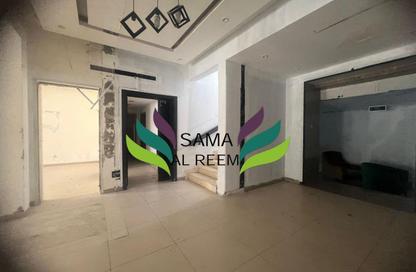 Villa - Studio - 4 Bathrooms for rent in Jumeirah 3 Villas - Jumeirah 3 - Jumeirah - Dubai