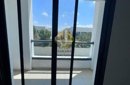 Apartment - 1 - 2 for rent in Manazil Al Barsha 01 - Al Barsha 1 - Al Barsha - Dubai