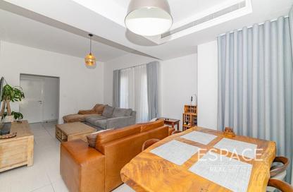 Villa - 3 Bedrooms - 3 Bathrooms for rent in Springs 2 - The Springs - Dubai
