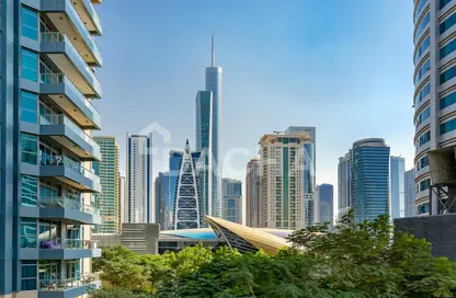 Apartment - 3 Bedrooms - 3 Bathrooms for sale in Azure - Dubai Marina - Dubai