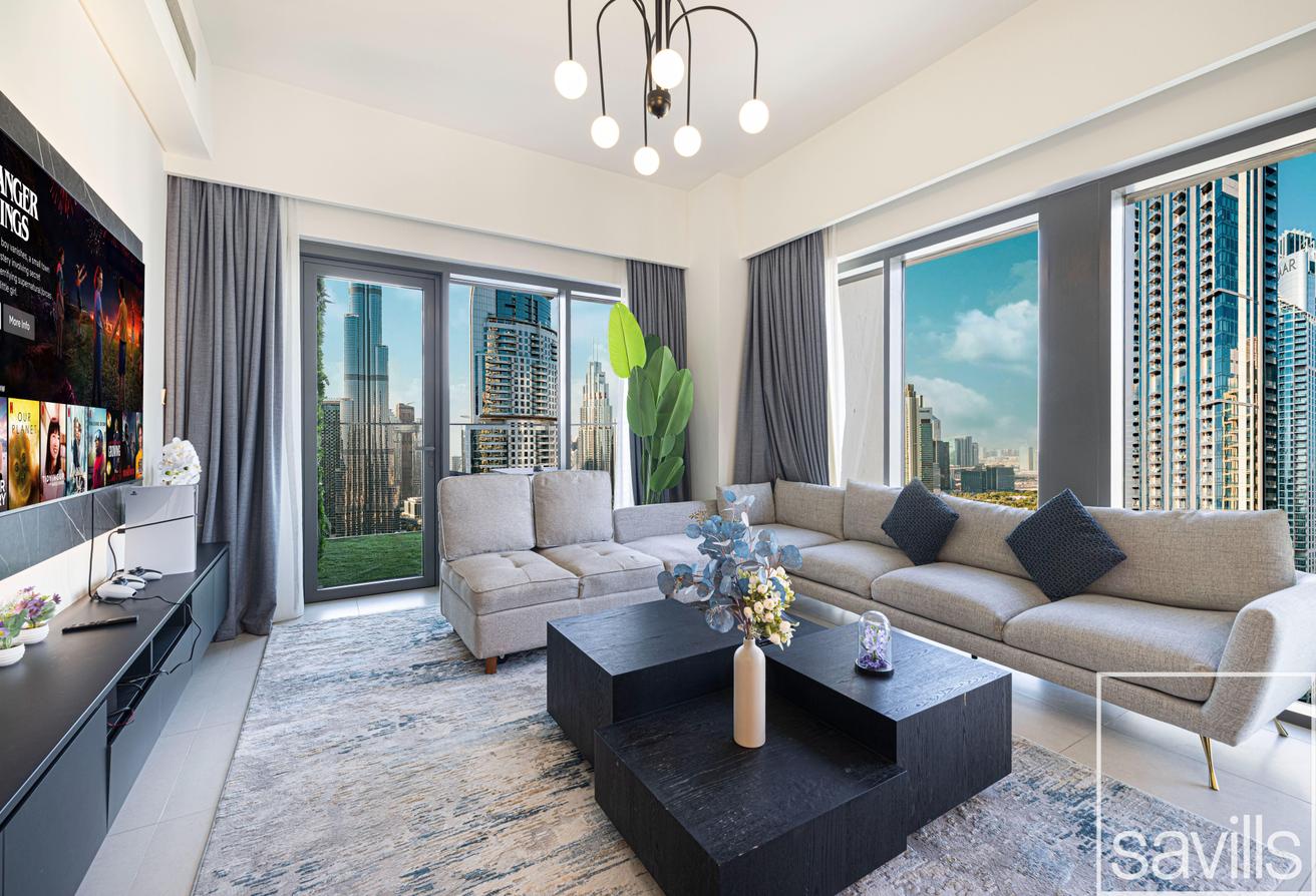 Skyline Splendor | Burj Khalifa View | High Floor photo 6