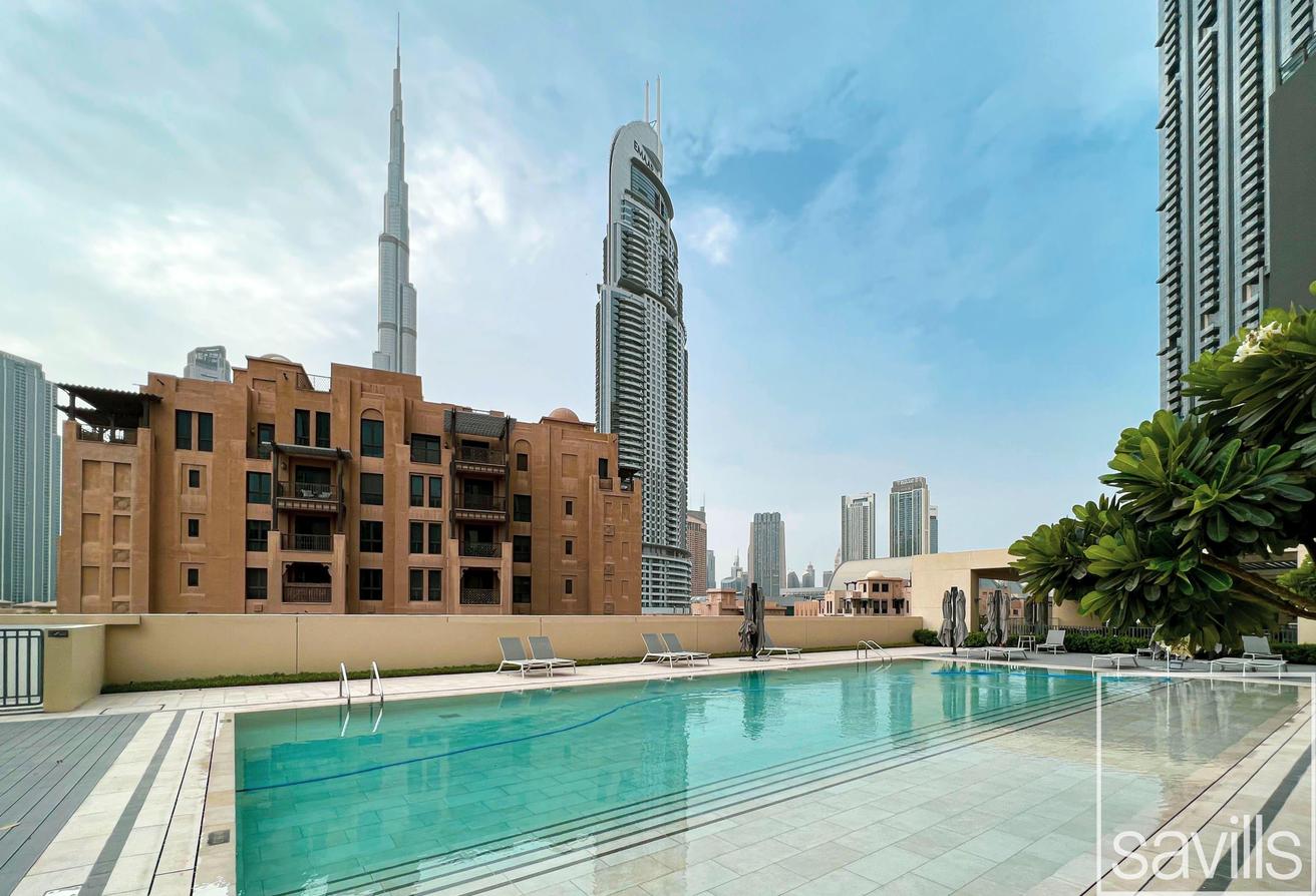Skyline Splendor | Burj Khalifa View | High Floor photo 14
