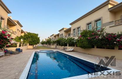 Villa - 4 - 5 for rent in Umm Suqeim 2 Villas - Umm Suqeim 2 - Umm Suqeim - Dubai