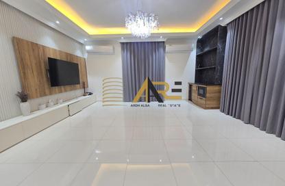 Villa - 4 Bedrooms - 6 Bathrooms for rent in Hoshi 1 - Hoshi - Al Badie - Sharjah