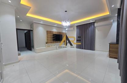 Villa - 4 Bedrooms - 6 Bathrooms for rent in Hoshi 1 - Hoshi - Al Badie - Sharjah