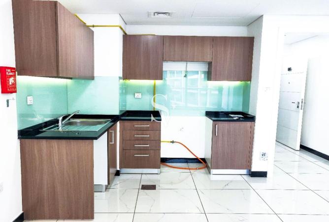 103710386 - Property Image 3