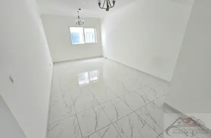 Apartment - 1 Bedroom - 2 Bathrooms for rent in Muweileh Community - Muwaileh Commercial - Sharjah