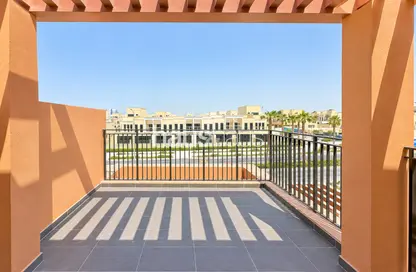 تاون هاوس - 5 غرف نوم - 5 حمامات للبيع في نايس - داماك لاجونز - دبي