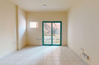 Apartment - 1 Bedroom - 1 Bathroom for rent in Al Butina 9 Building - Al Butina - Sharjah