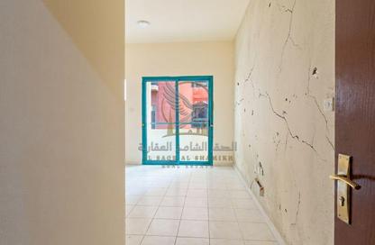 Apartment - 1 Bedroom - 1 Bathroom for rent in Al Butina 9 Building - Al Butina - Sharjah