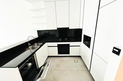 Apartment - 1 Bedroom - 2 Bathrooms for rent in Curve by Sentro - Arjan - Dubai