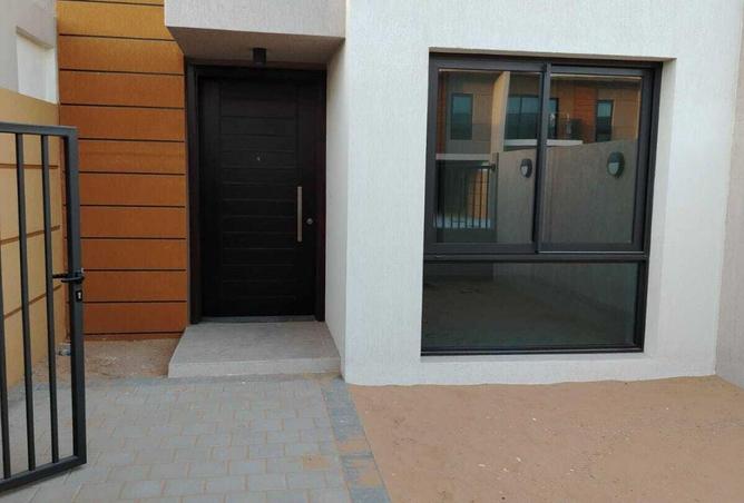 104125749 - صورة العقار 2