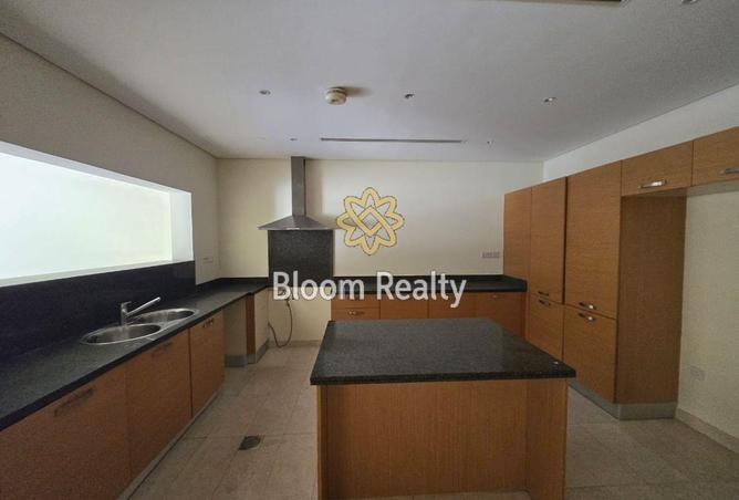 120646078 - Property Image 3