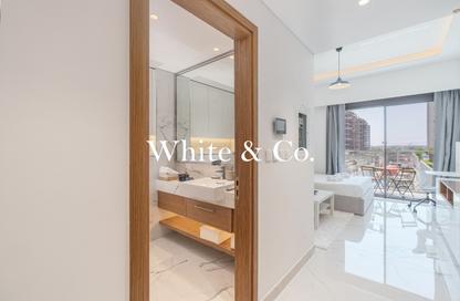 Apartment - Studio - 1 for rent in Azizi Riviera 61 - Azizi Riviera - Meydan One - Meydan - Dubai