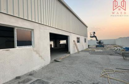 Warehouse - Studio - 1 for rent in Al Layan 1 - Saih Shuaib 2 - Dubai Industrial City - Dubai