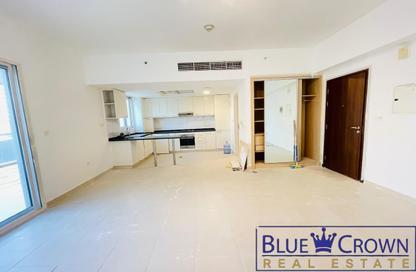 Apartment - Studio - 1 Bathroom for rent in Oxford Building - District 14 - Jumeirah Village Circle - Dubai Apartment - Studio - 1 Bathroom for rent in Oxford Building - District 14 - Jumeirah Village Circle - Dubai