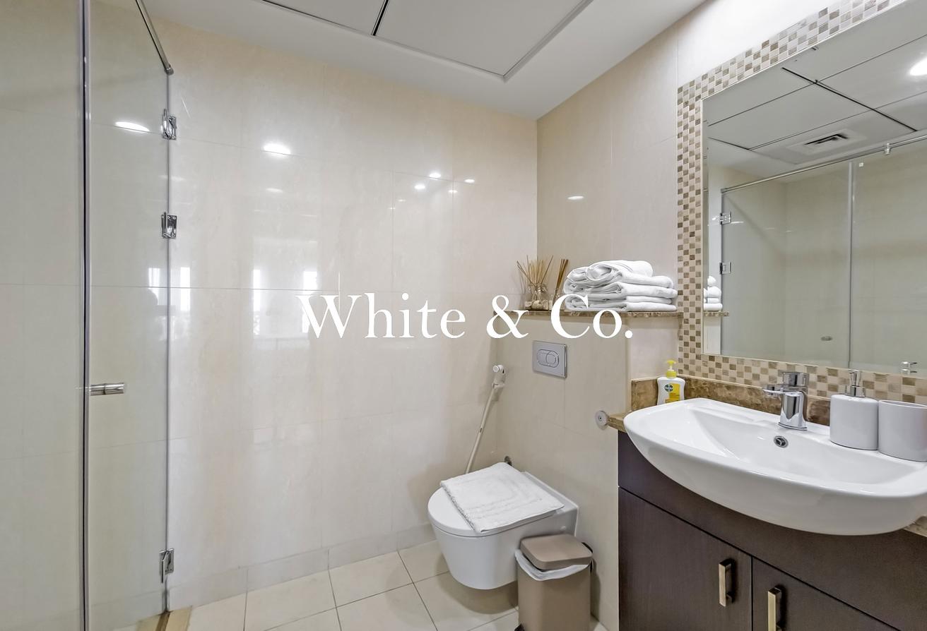 Fully Furnished | Spacious | Beach Access photo 9