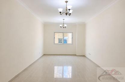 Apartment - 2 Bedrooms - 2 Bathrooms for rent in Muwaileh 29 Building - Muwaileh - Sharjah