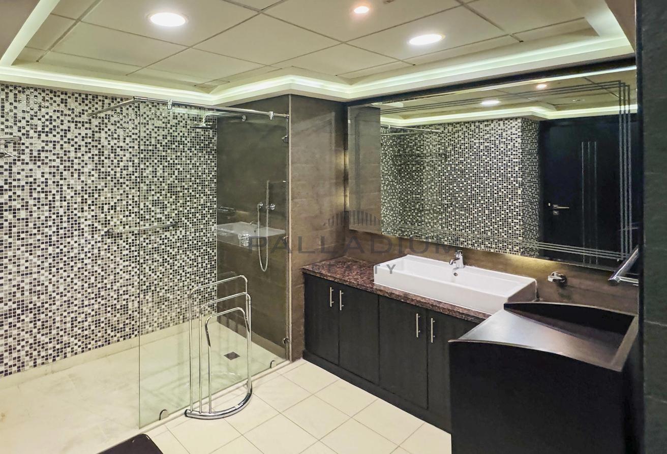 Fully Furnished | 360 Sea & City View. photo 13