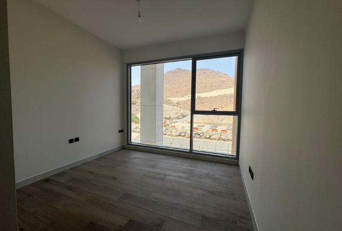 144170200 - Property Image 3