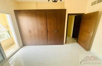 Apartment - 2 Bedrooms - 2 Bathrooms for rent in Muwailih Building - Muwaileh - Sharjah