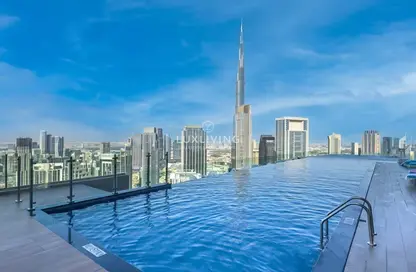 شقة - 3 غرف نوم - 3 حمامات للايجار في فندق ومساكن برج باراماونت - الخليج التجاري - دبي