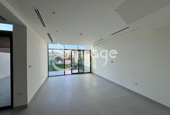 109050380 - Property Image 3