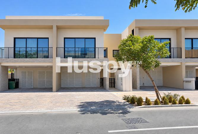 2-bed townhouse in The Magnolias · Vacant · Private garden — photo 2