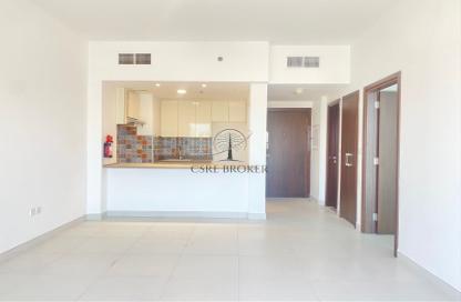 Apartment - 1 Bedroom - 2 Bathrooms for rent in Rabdan Building - Motor City - Dubai