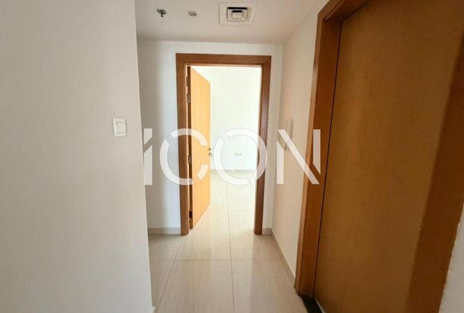 98248782 - Property Image 3