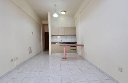 Apartment - Studio - 1 Bathroom for rent in Al Baraha - Deira - Dubai