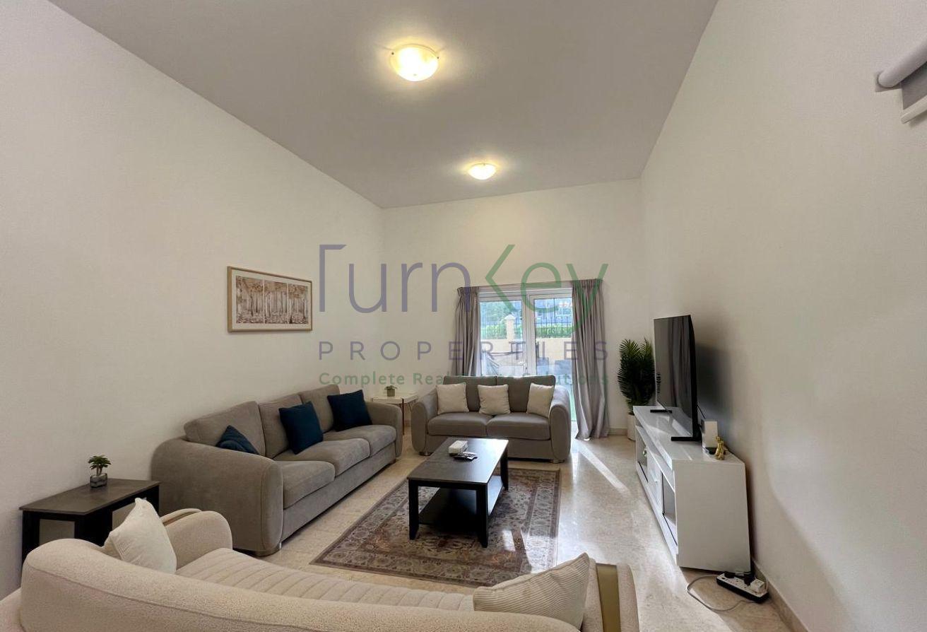 Upgraded Fully Furnished | 5 Bedrooms with Pool photo 5